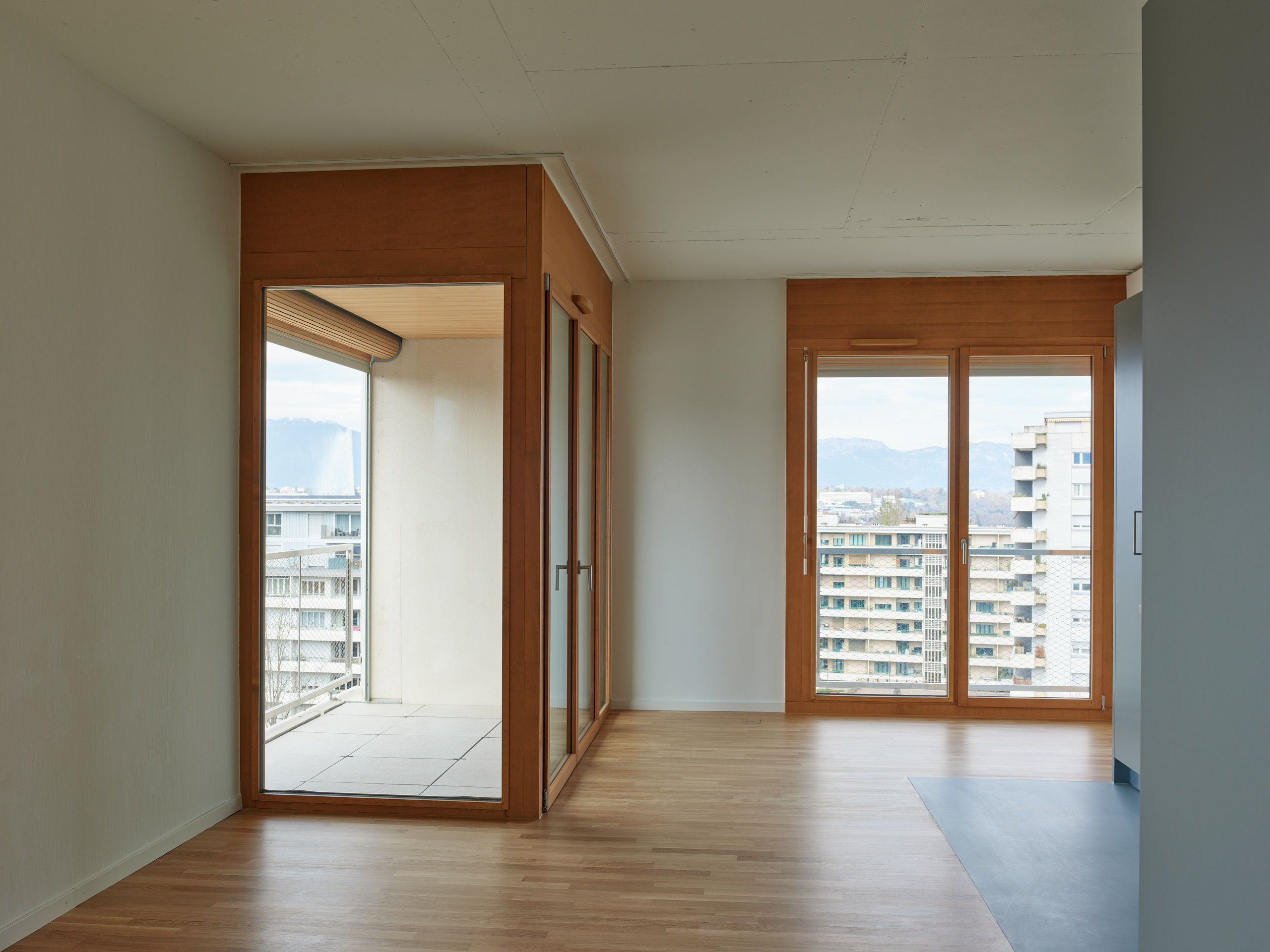 Coopératives aux Eaux-Vives